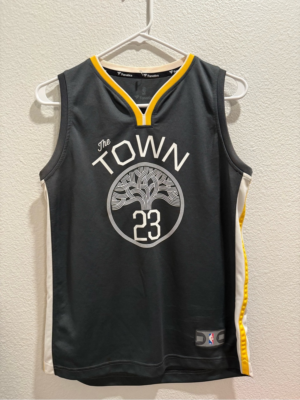 Fanatics Golden State Warriors Kids "The Town' 23 Jersey Raymond Green